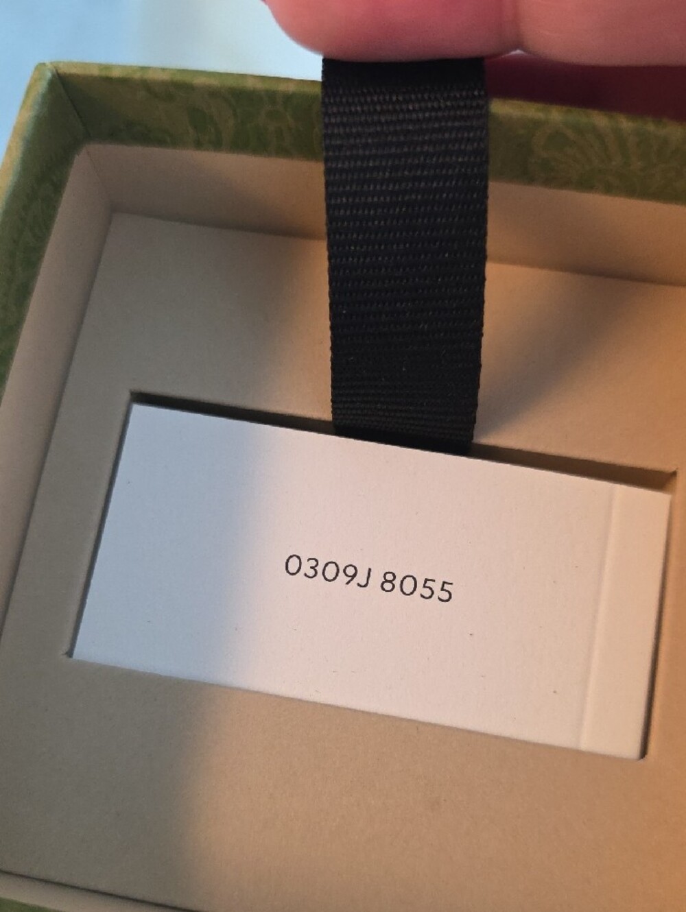 Gucci Silver Heart Pendant Necklace - Picture 3 of 3